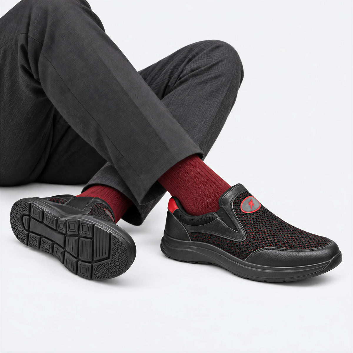 SUZAKO-Red, Black